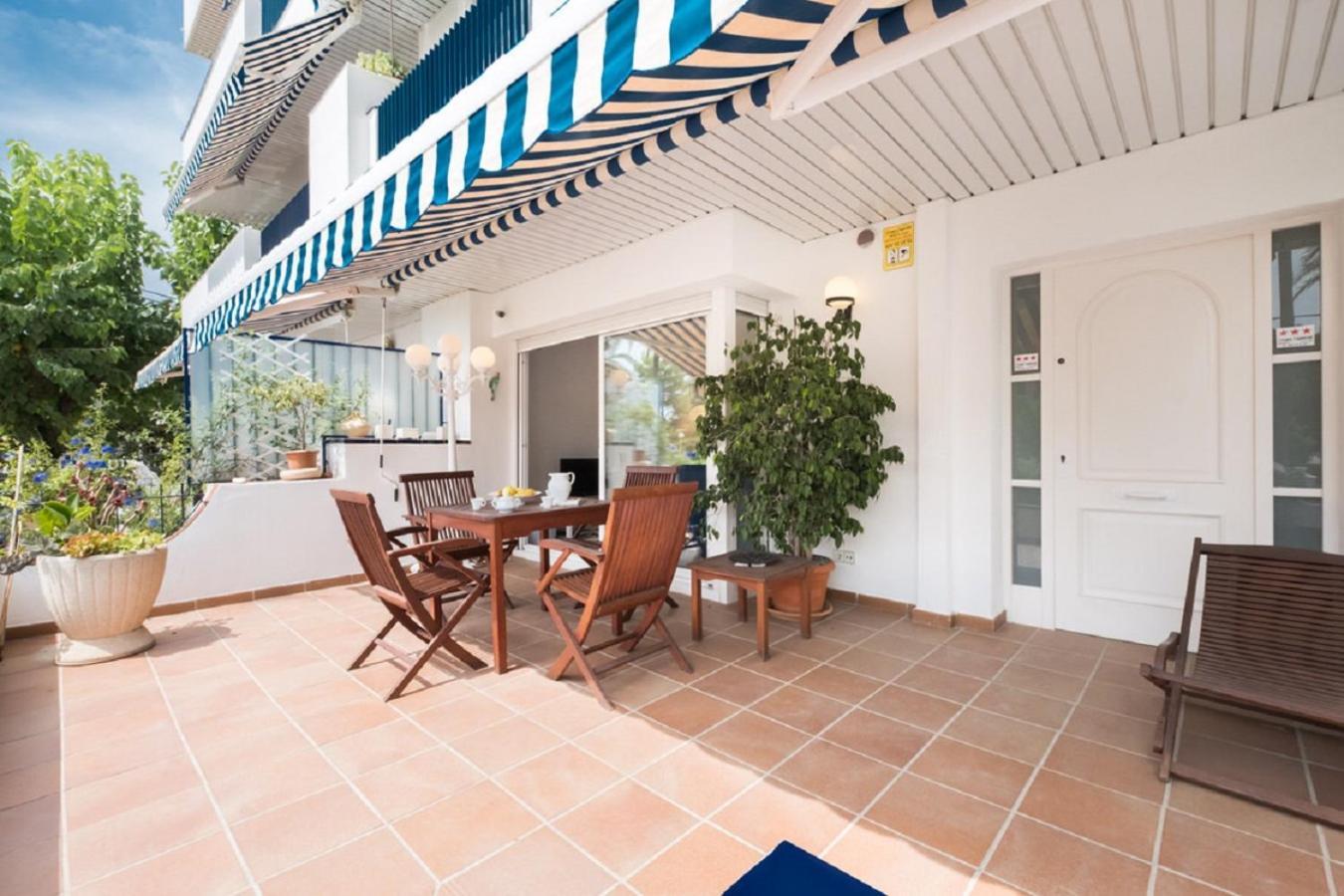 Apartament Reitel First Line Ground Floor By Hlclub Agency Vilanova i la Geltrú Zewnętrze zdjęcie